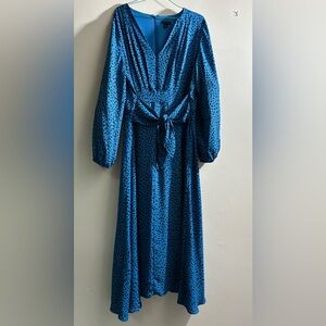 Ann Taylor Dress LS V-neck Animal Print Blue Flowing Skirt- EUC- size 12